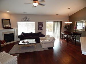 4th image of 1797 Lakeside Dr