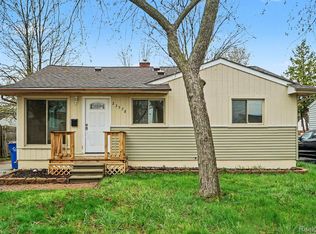 23578 Blackett Ave, Warren, MI 48089