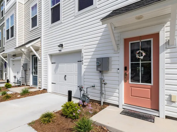 1040 Old Cypress Run, Hanahan, SC 29410