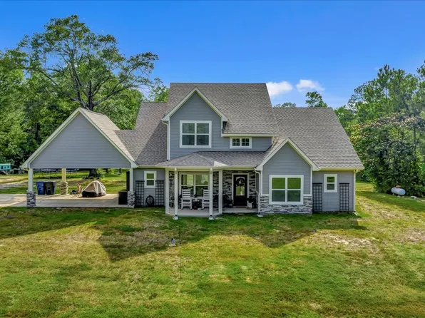 340 George Simpson Rd, Huntington, TX 75949