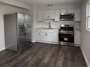 212 Woodlawn Ave #B, Sewell, NJ 08080