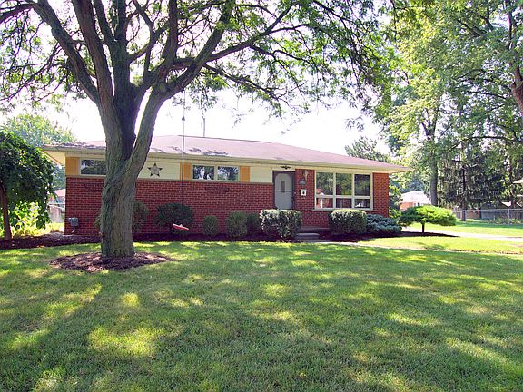 2nd image of 8702 Shannon Dr