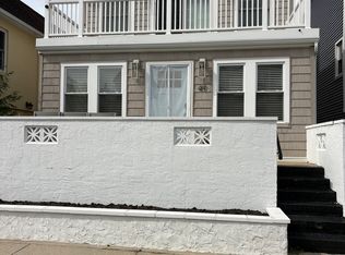 49 Oregon St, Long Beach, NY 11561