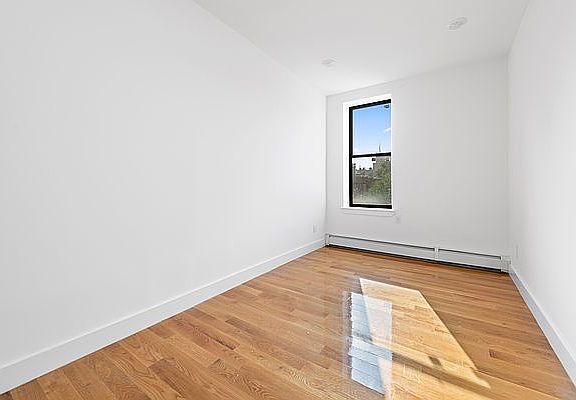 3rd image of 2041 Adam C Powell Blvd #2
