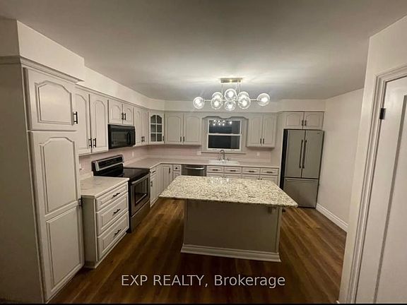 5th image of 185 Saint George St Unit 2