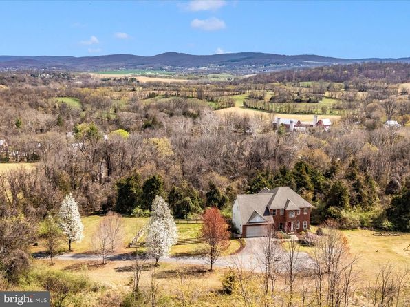 5614 Mount Briar Rd, Keedysville, MD 21756