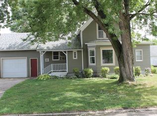203 1st Ave, Royal, IA 51357