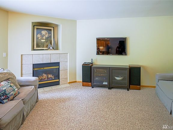 2nd image of 12913 82nd Avenue Ct E