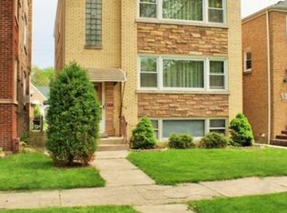 6137 N Meade Ave, Chicago, IL 60646