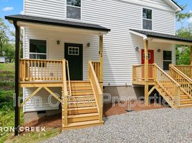 64 Hansel Ave, Asheville, NC