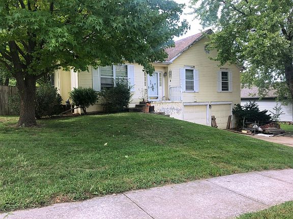 2nd image of 905 NW 41st St