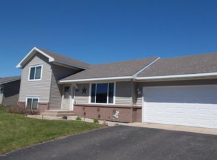 1517 Abbygail Dr, Alexandria, MN 56308