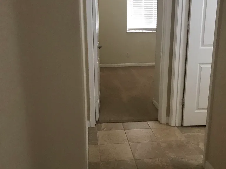 11091 Port Royale Ct — Photo 7