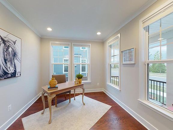 3rd image of 1025 Odyssey Park Dr SE
