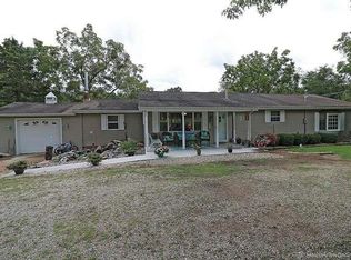 10738 Steam Engine Rd, Bismarck, MO 63624