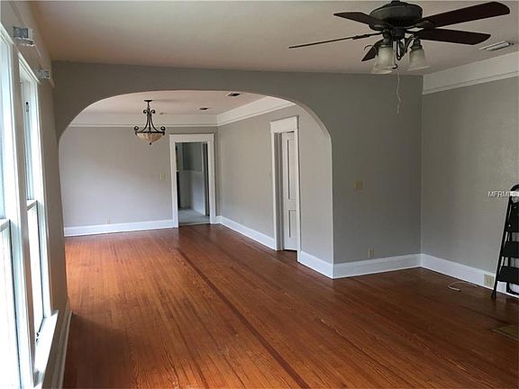 2nd image of 6418 N Central Ave