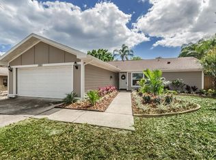 2885 Meadow Wood Dr, Clearwater, FL 33761
