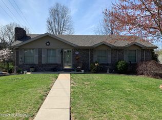 4801 Rainbow Hills Rd, Jefferson City, MO 65109