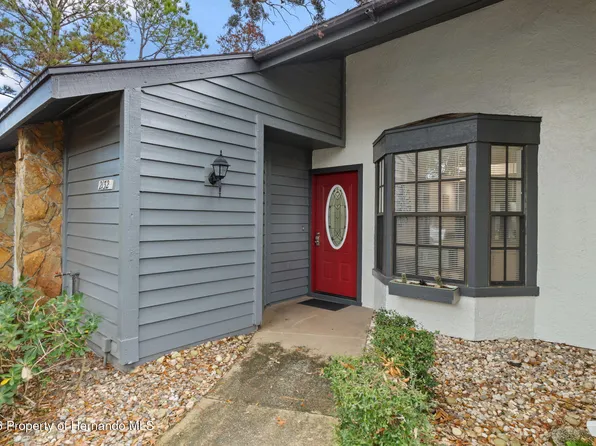 2132 Sea Pines Ct, Spring Hill, FL 34606