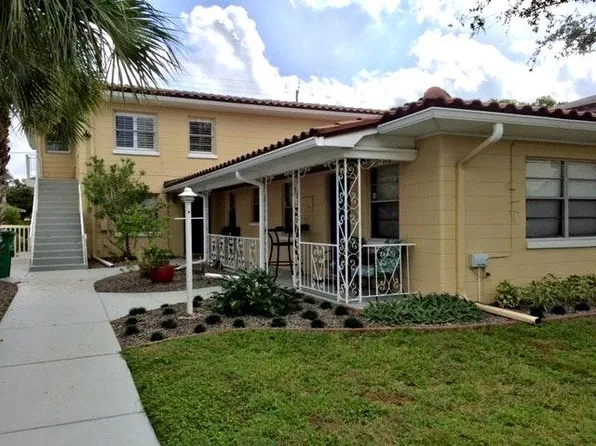 219 Columbia Dr APT C, Tampa, FL 33606