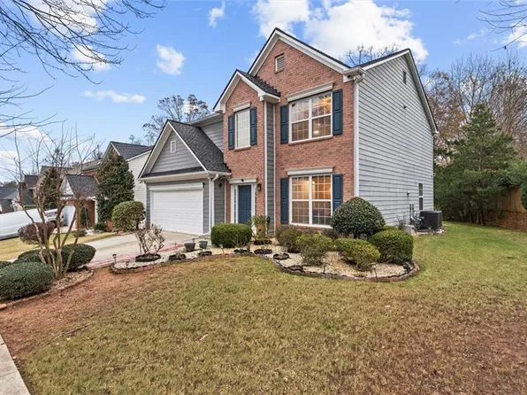 1977 Longmont Dr, Lawrenceville, GA 30044