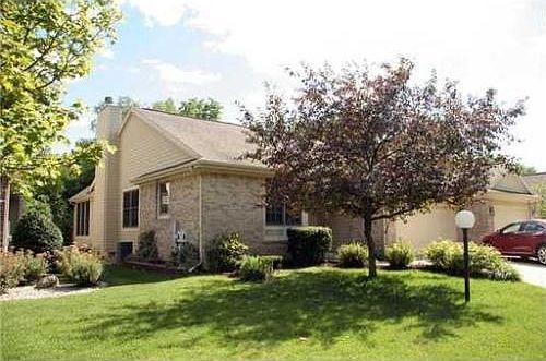 2nd image of 3523 Oakmont Dr