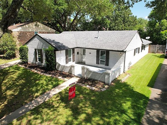 3rd image of 5750 Brunswick Ct