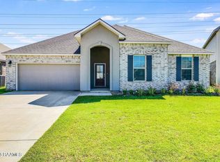 115 Rue Chateau Royal, Youngsville, LA 70592