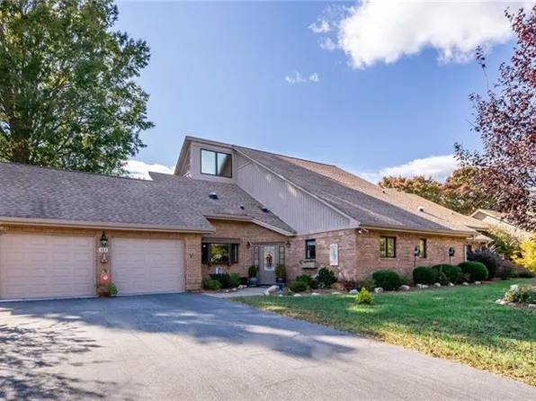 123 Willowbrook Pl, Bermuda Run, NC 27006