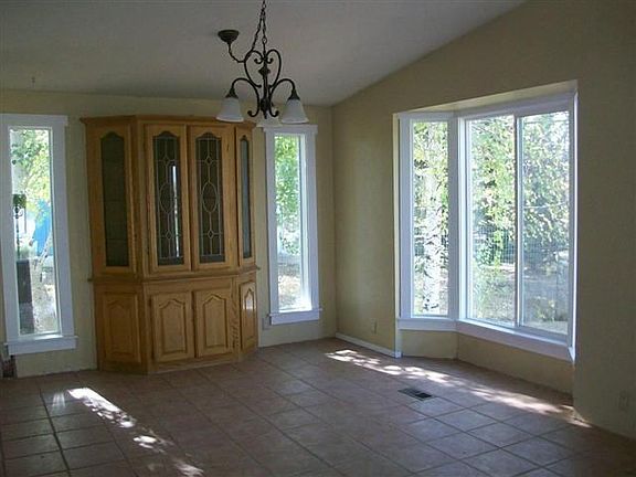 3rd image of 339 Winona Dr