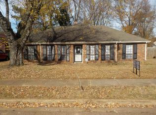 8202 Valley Ridge Trl, Cordova, TN 38016