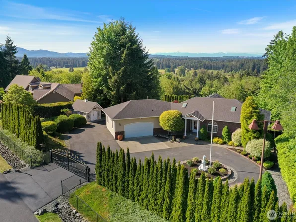 440 104th Lane SE, Olympia, WA 98501