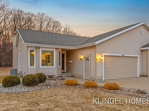 3857 Fairway Dr, Muskegon, MI 49441
