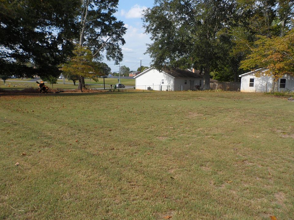 1st image of 0 Grandview Dr Lot 1