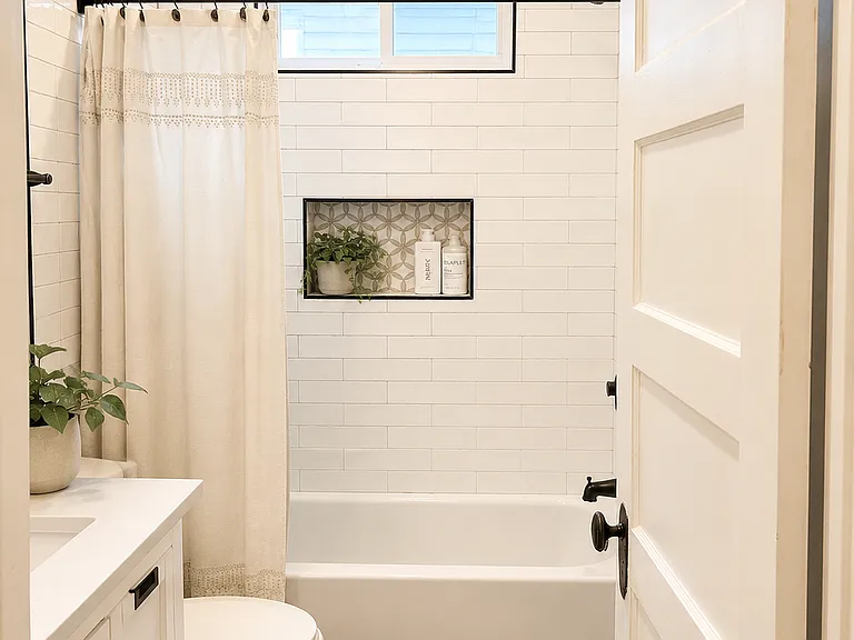 3207 Perry St #A — Photo 17