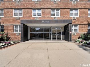 140 Grove St APT 2H, Stamford, CT 06902