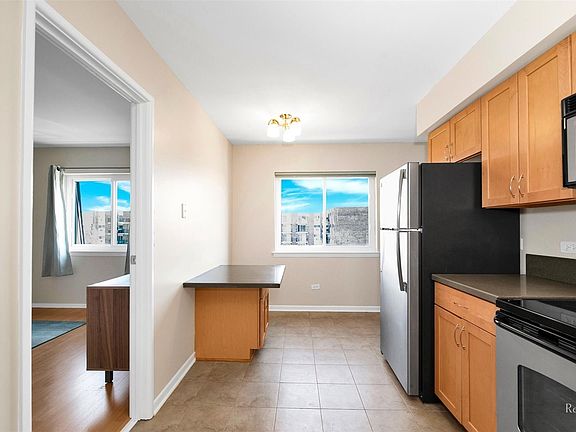 5th image of 9805 Bianco Ter APT E