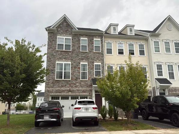 524 Liam Pl, Bear, DE 19701