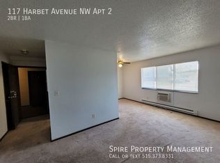 117 Harbet Ave NW APT 2, Cedar Rapids, IA 52405