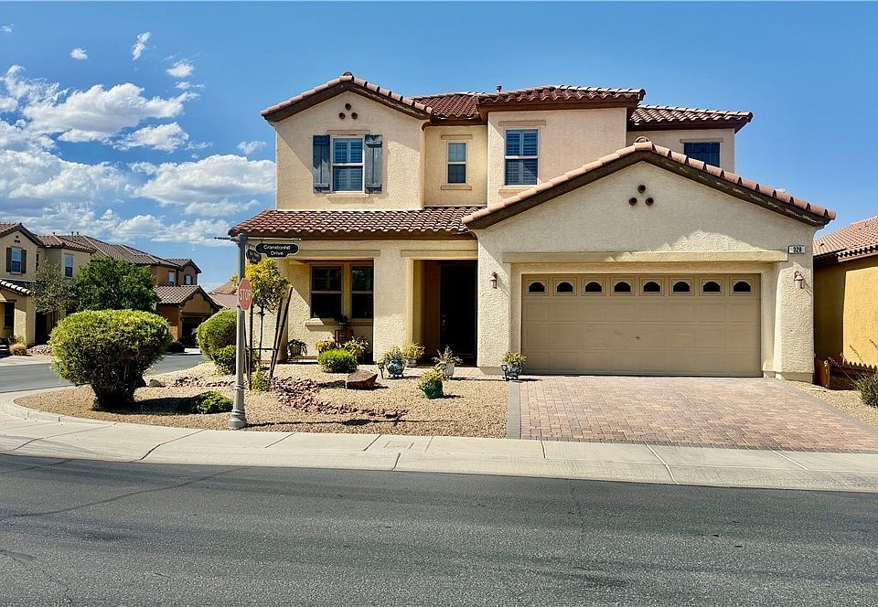1st image of 328 Cranstonhill Dr