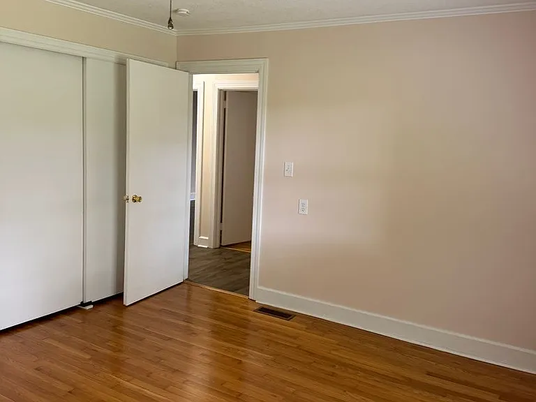 1048 Shuping Mill Rd — Photo 9