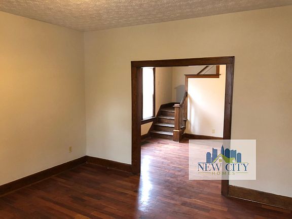 4th image of 207 Brehl Ave