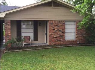 411 Fulgham Ave, Crystal Springs, MS 39059