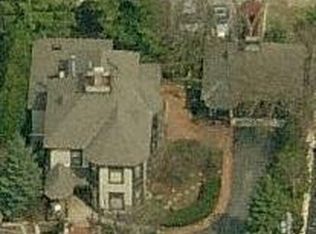 114 W Lake St, Barrington, IL 60010