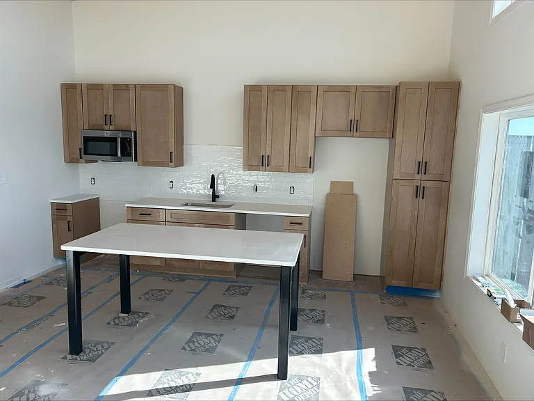 2900 SW Villa West Dr — Photo 4