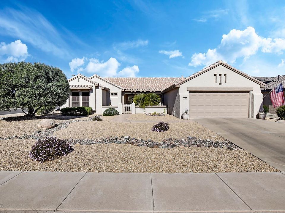 1st image of 15740 W Mill Valley Ln