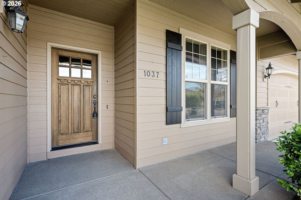 1037 Kaylee Ave, Junction City, OR - View 6