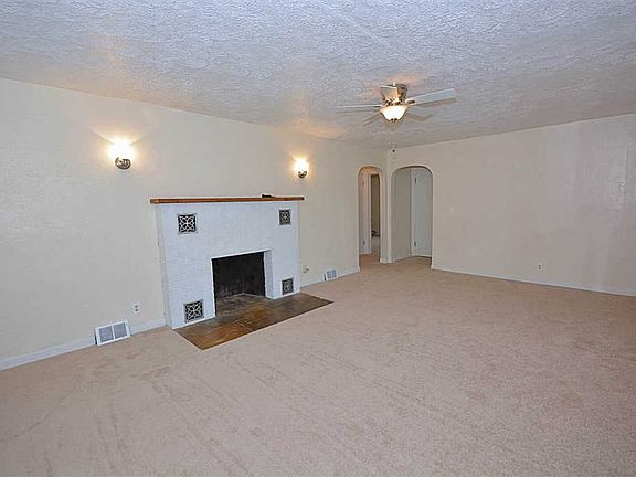5th image of 601 Wood Ave