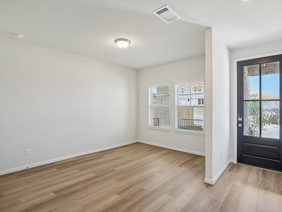 Flex space and entry in the Reynolds floorplan at a Meritage Homes community.