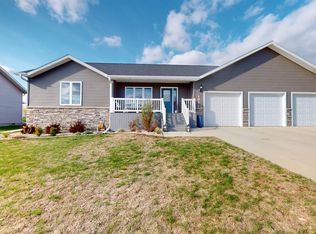 101 W Links Dr, Alta, IA 51002